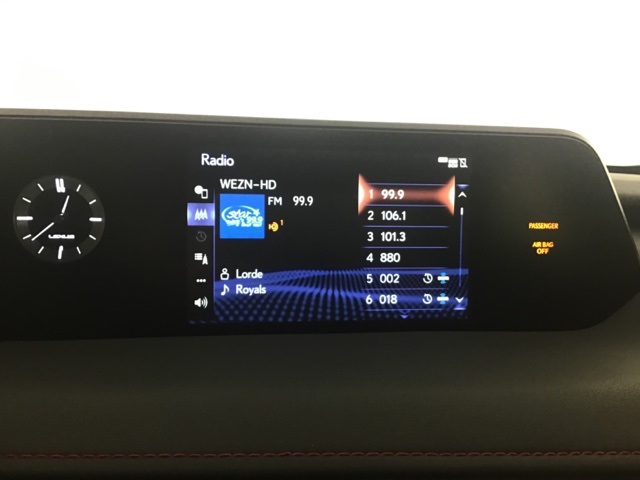 2021 Lexus UX 250h F SPORT photo 13