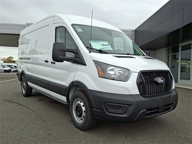2026 Ford Transit photo 2