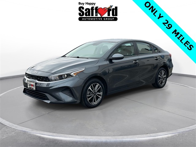 2023 Kia Forte LXS's photo