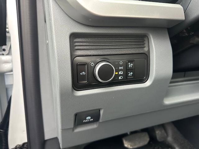 2025 Ford F-250 photo 12