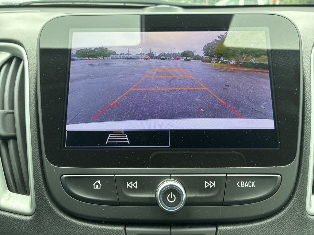 2024 Chevrolet Malibu 1LT photo 14