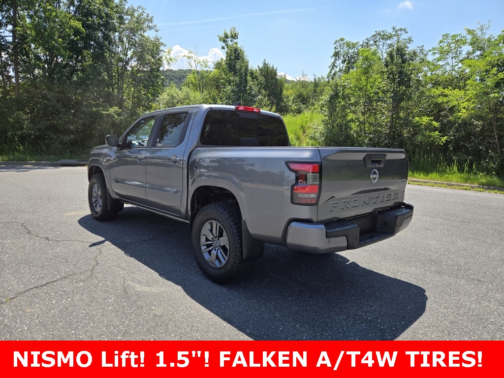 2025 Nissan Frontier SV photo 5