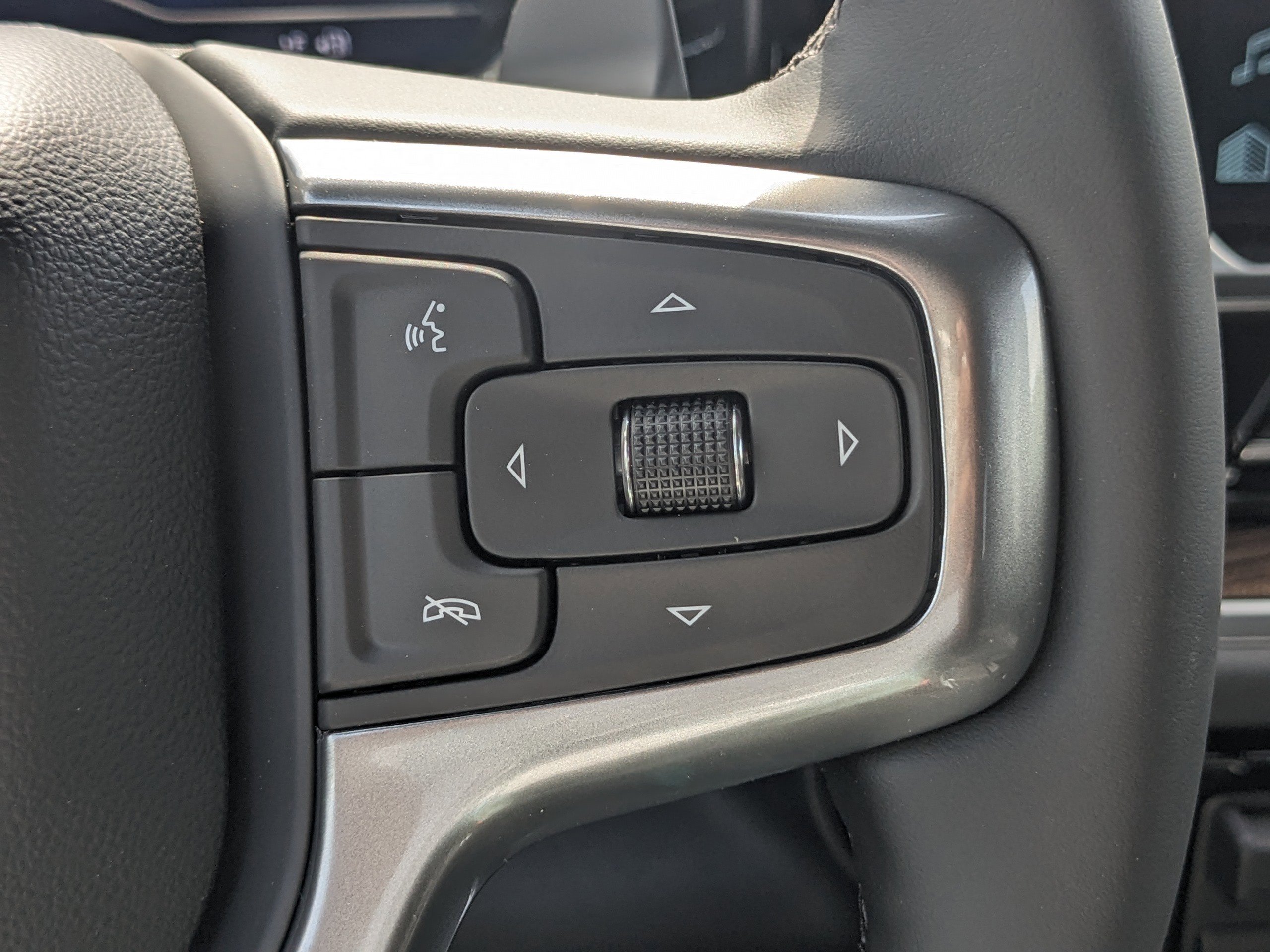 2025 Chevrolet Silverado 1500 RST photo 27