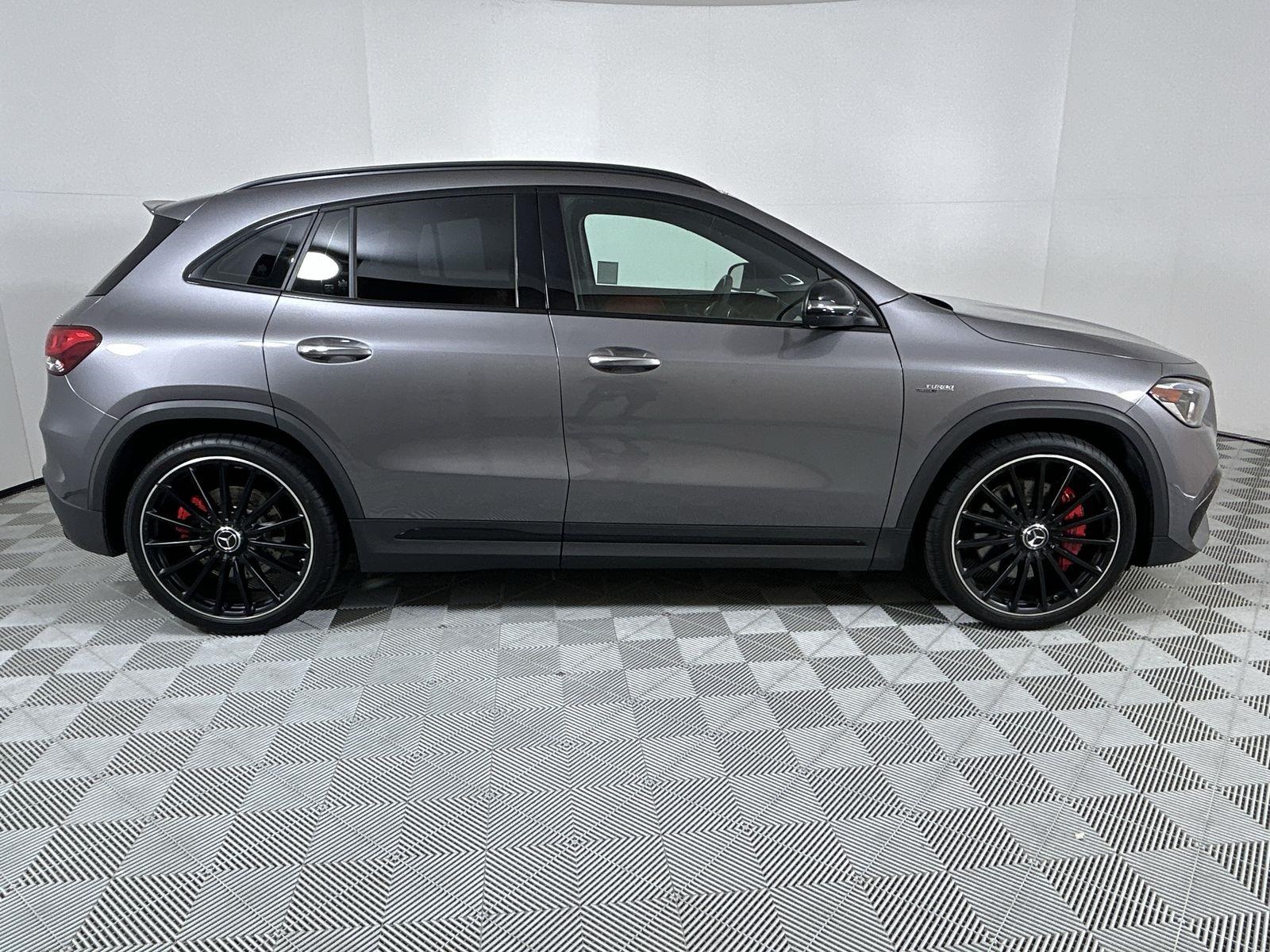 2023 Mercedes Benz GLA 45 AMG 4MATIC photo 3