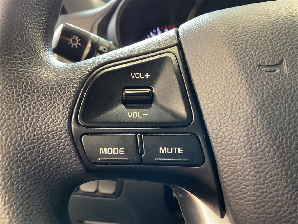 2016 Kia Rio LX photo 18