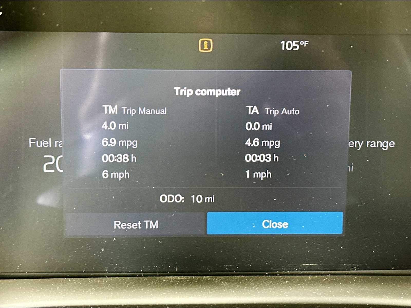 2025 Volvo XC60 T8 Plus photo 12
