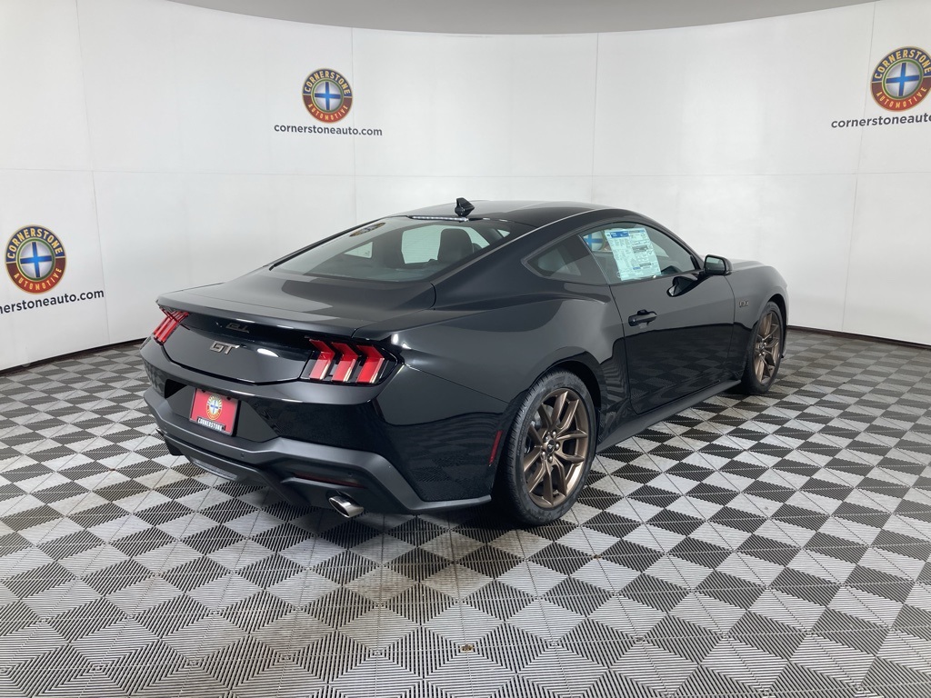 2025 Ford Mustang GT Premium photo 16