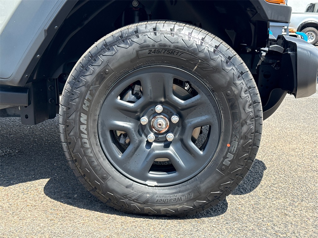 2023 Jeep Wrangler Base 4xe photo 9