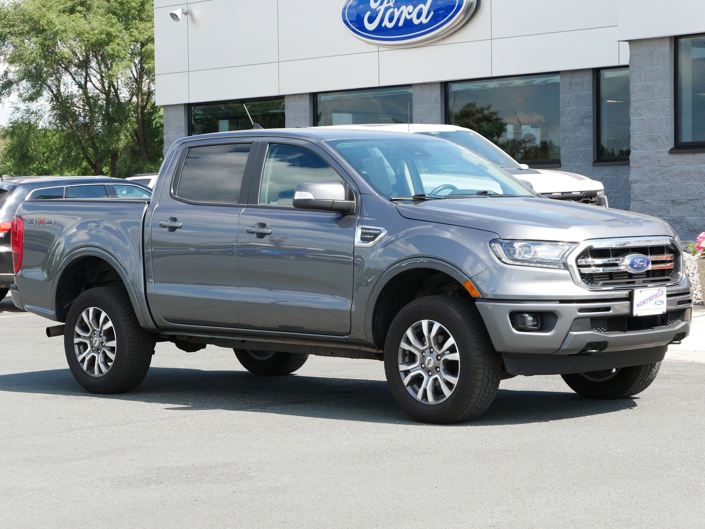 2023 Ford Ranger Lariat photo 2