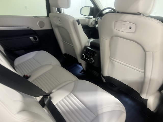 2025 Land Rover Discovery SE photo 26