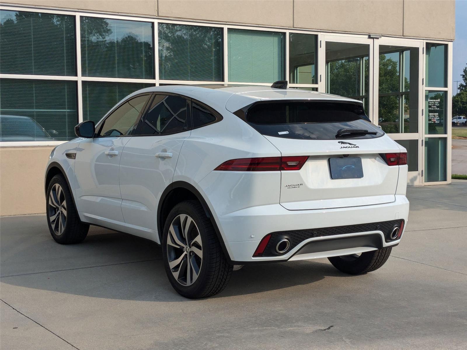 2024 Jaguar E-PACE R-Dynamic SE photo 7