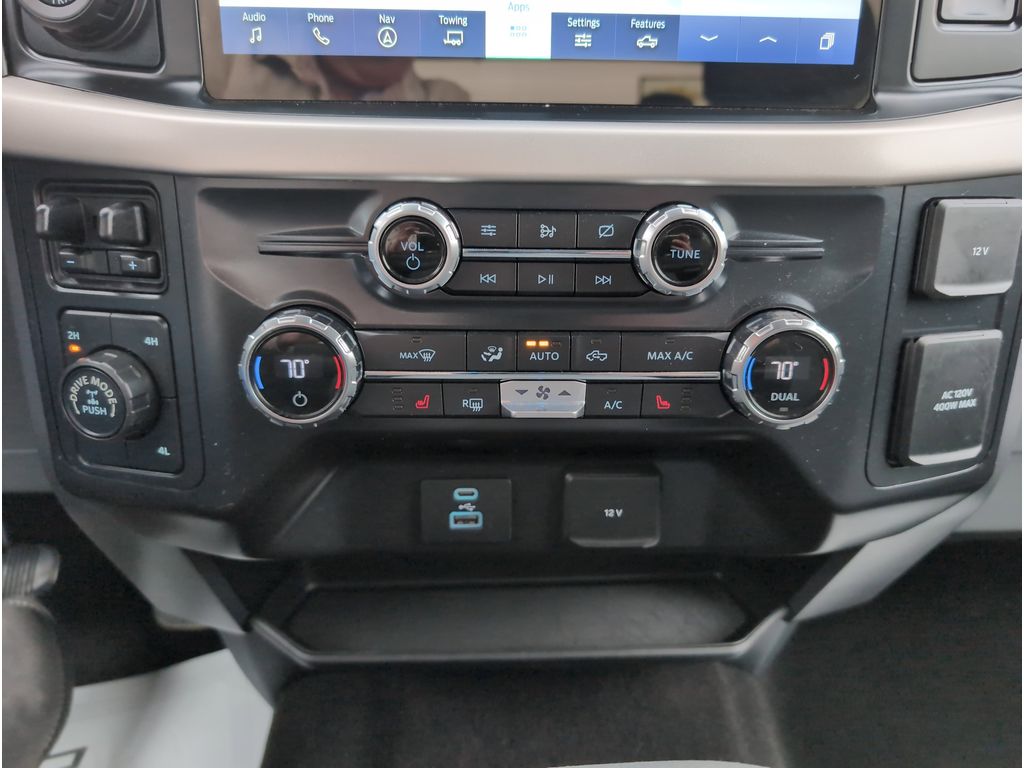2021 Ford F-150 XLT photo 13