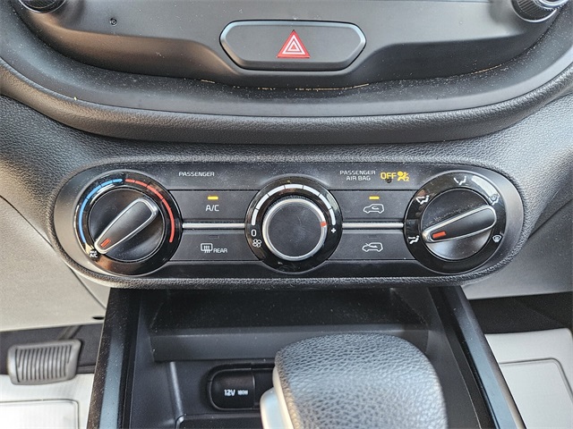 2023 Kia Soul LX photo 21