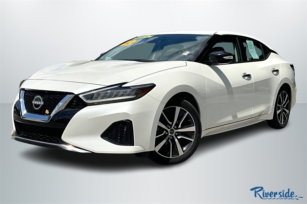 2023 Nissan Altima 2.5 SV photo 3