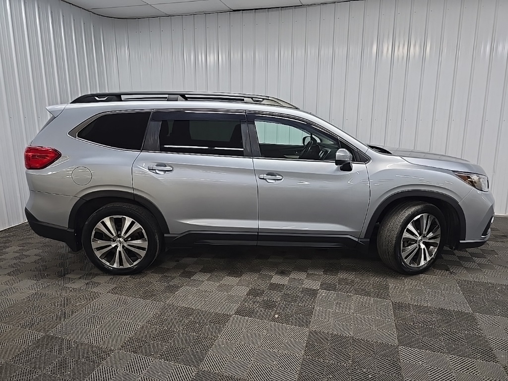 2021 Subaru Ascent Premium photo 2