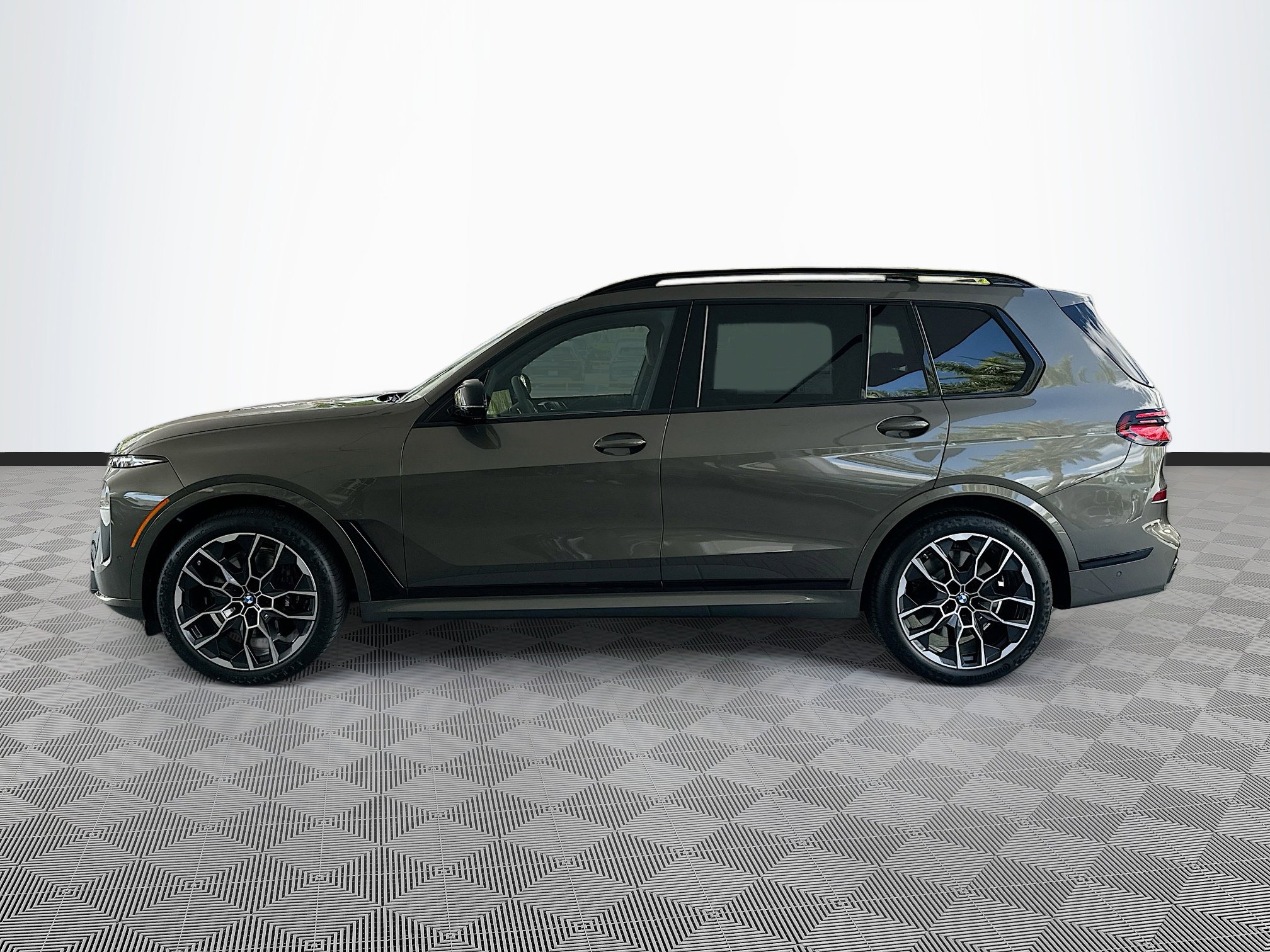 2026 Bmw X7 M60i photo 4