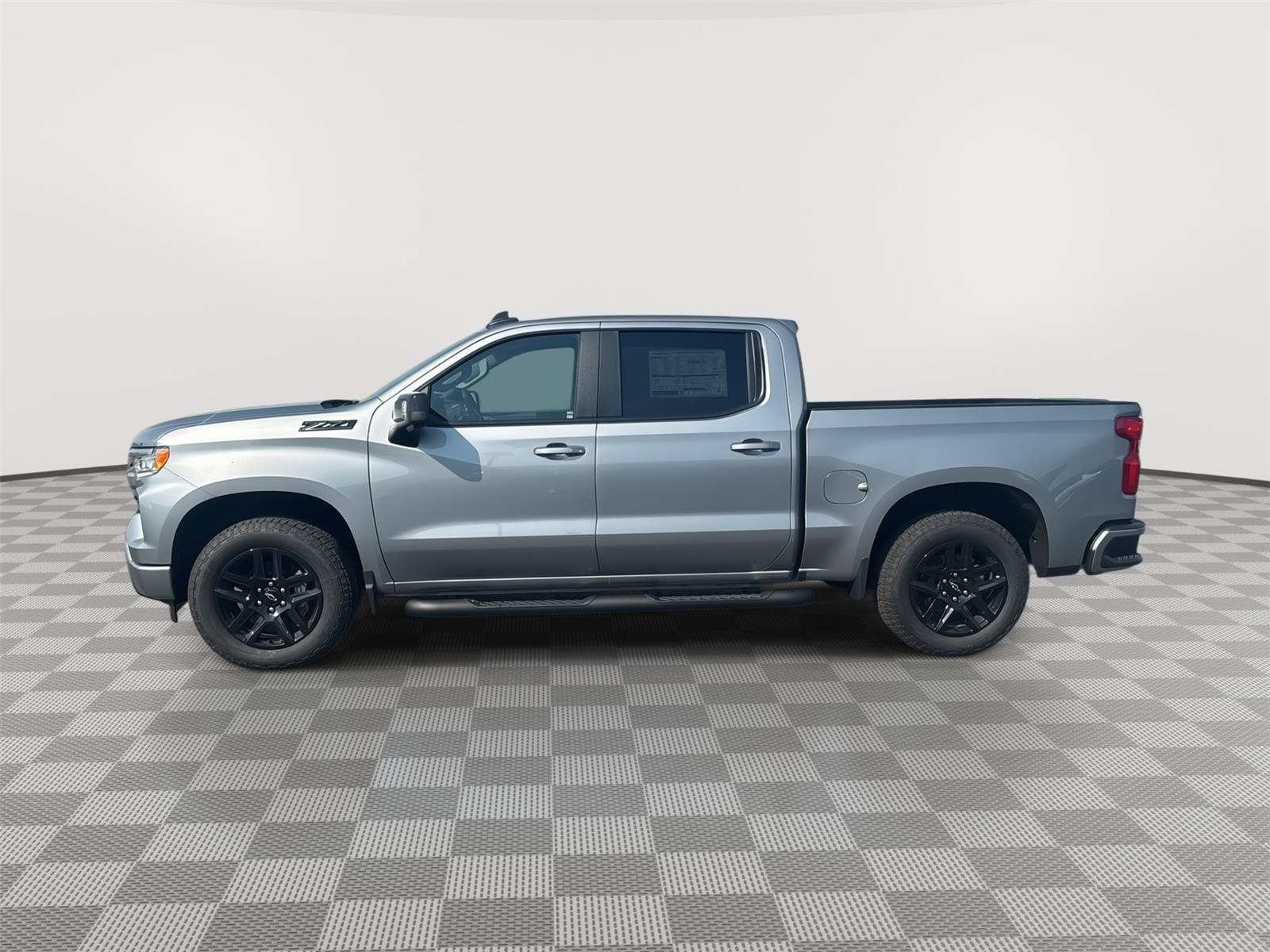2025 Chevrolet Silverado 1500 RST photo 2