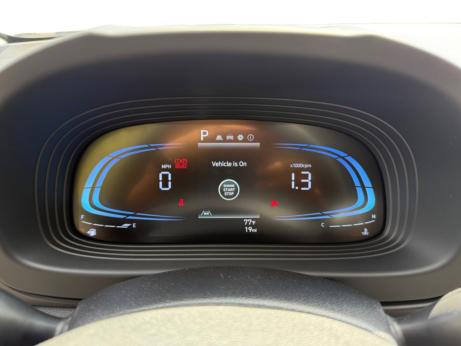 2025 Hyundai Venue SEL photo 10