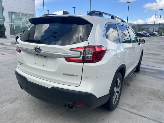 2023 Subaru Ascent Premium photo 6