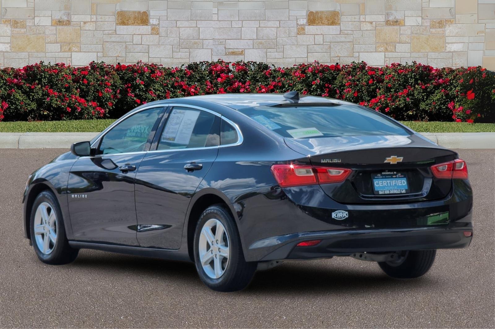 2023 Chevrolet Malibu LS photo 4