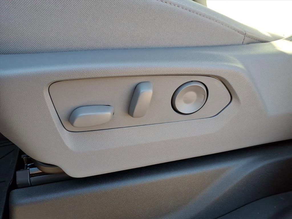 2025 Chevrolet Silverado 1500 RST photo 4