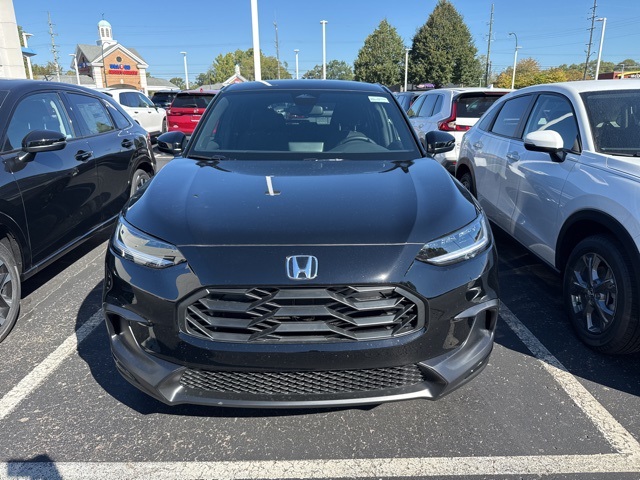2026 Honda HR-V Sport photo 2