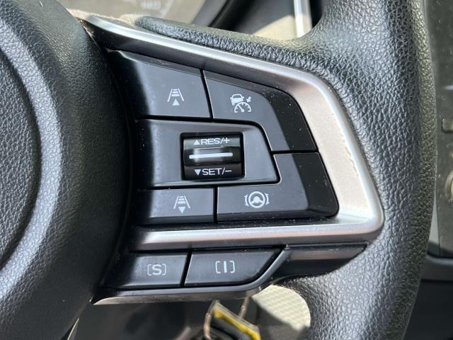 2022 Subaru Forester Base photo 16