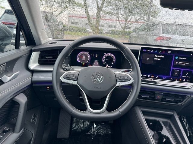 2025 Volkswagen Tiguan SE photo 15