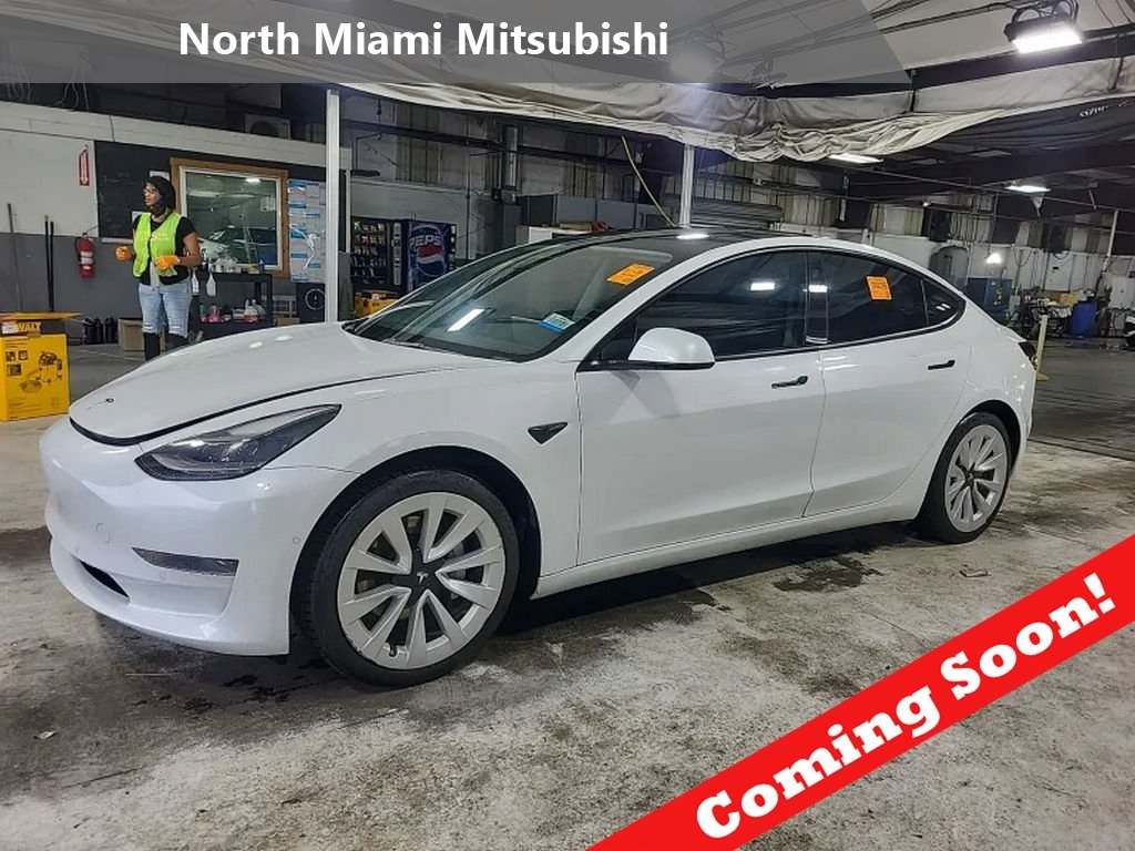 2021 Tesla Model 3 Base's photo