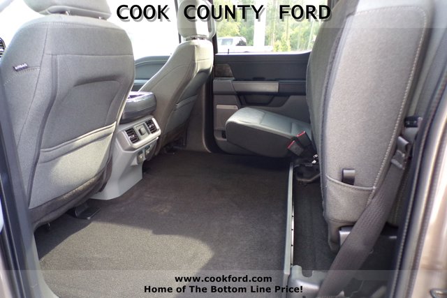 2023 Ford F-150 XLT photo 16