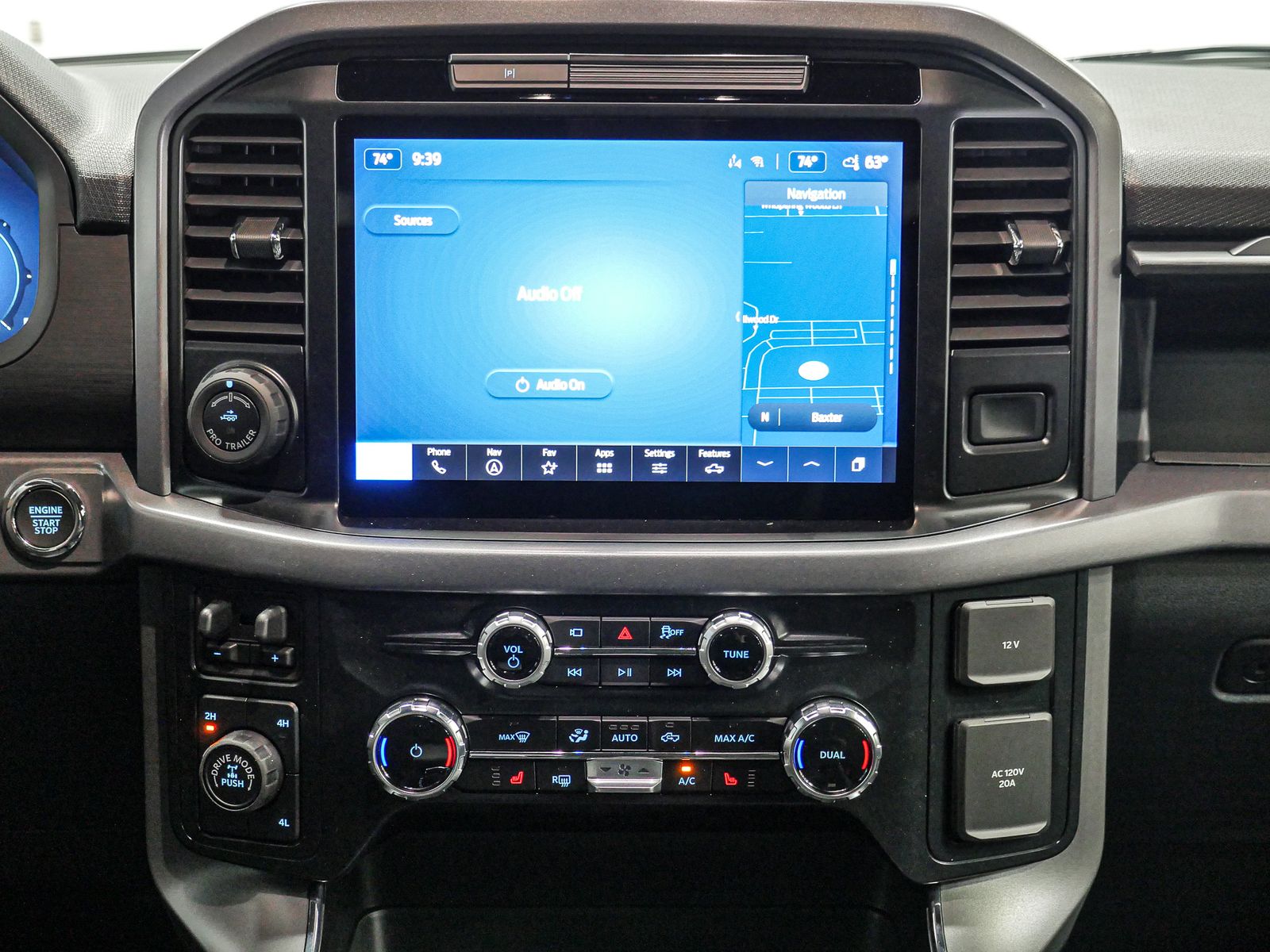 2025 Ford F-150 XLT photo 25