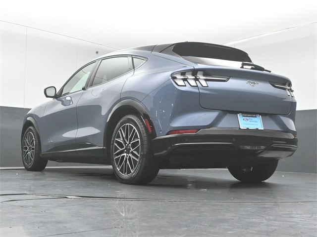 2024 FORD MUSTANG MACH-E - Image 41