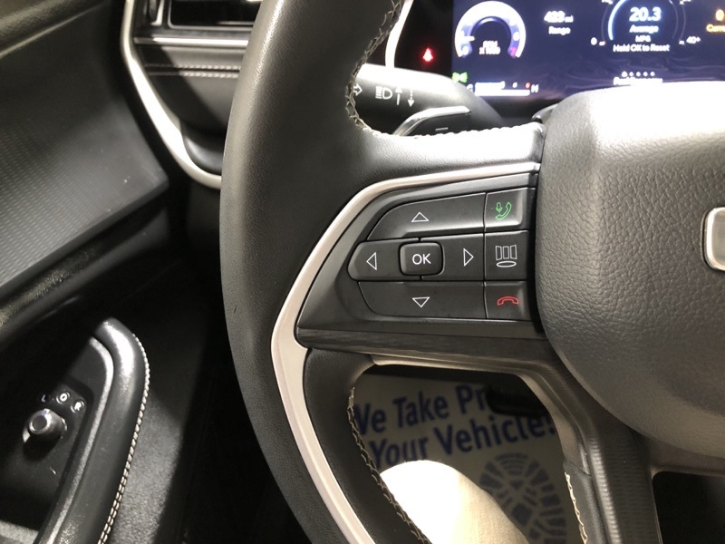 2023 Jeep Grand Cherokee Altitude photo 22