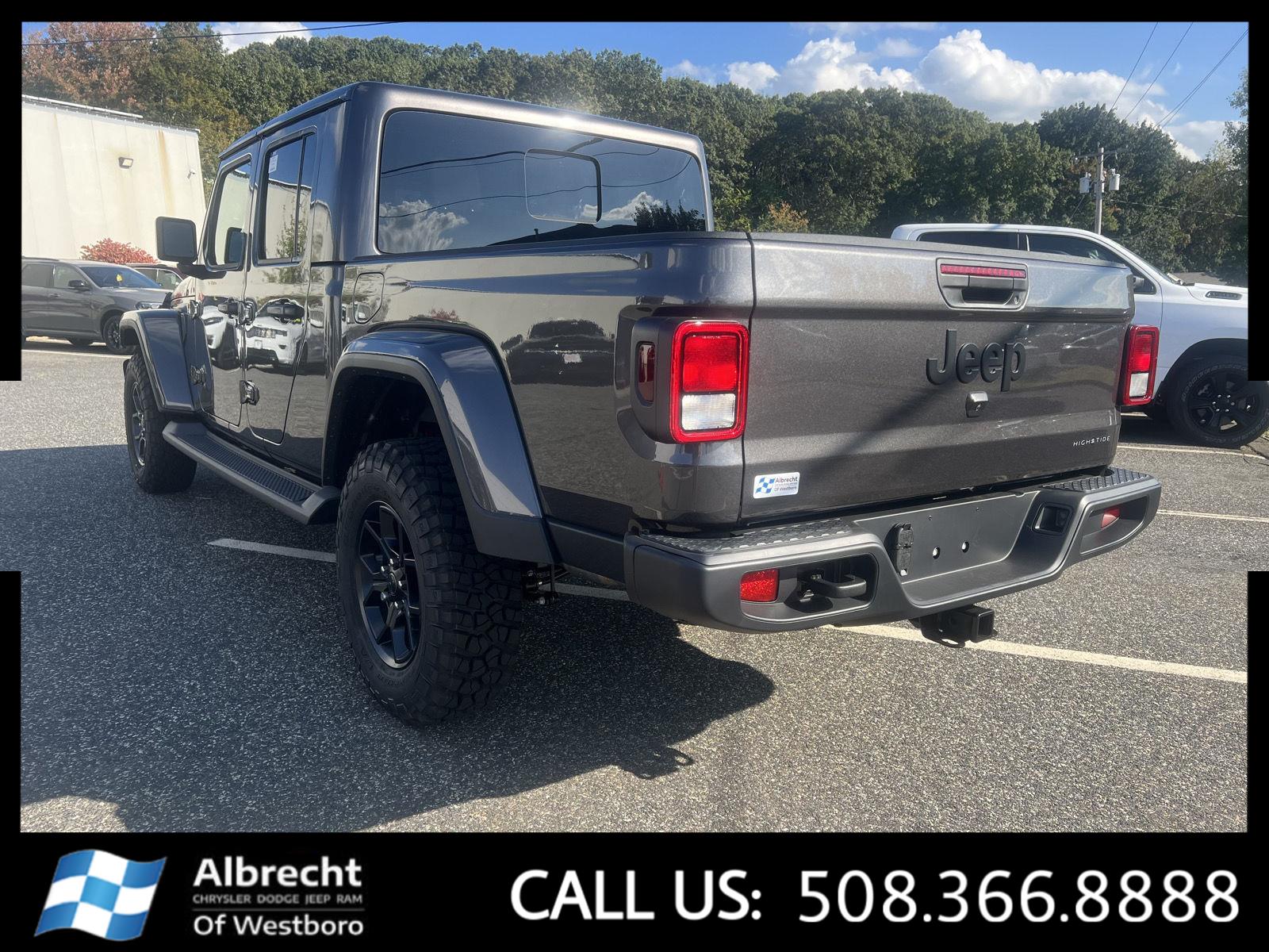2025 Jeep Gladiator Sport photo 3