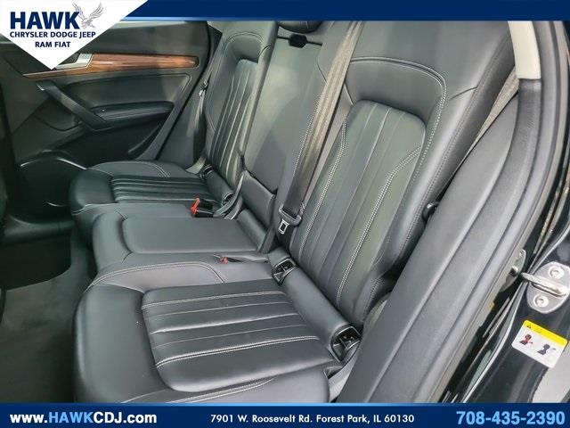 2022 AUDI Q5 - Image 10