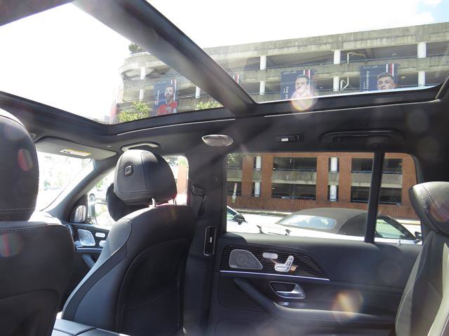 2025 Mercedes Benz GLS 450 4MATIC photo 19