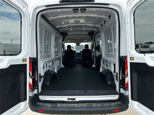 2024 Ford Transit photo 7