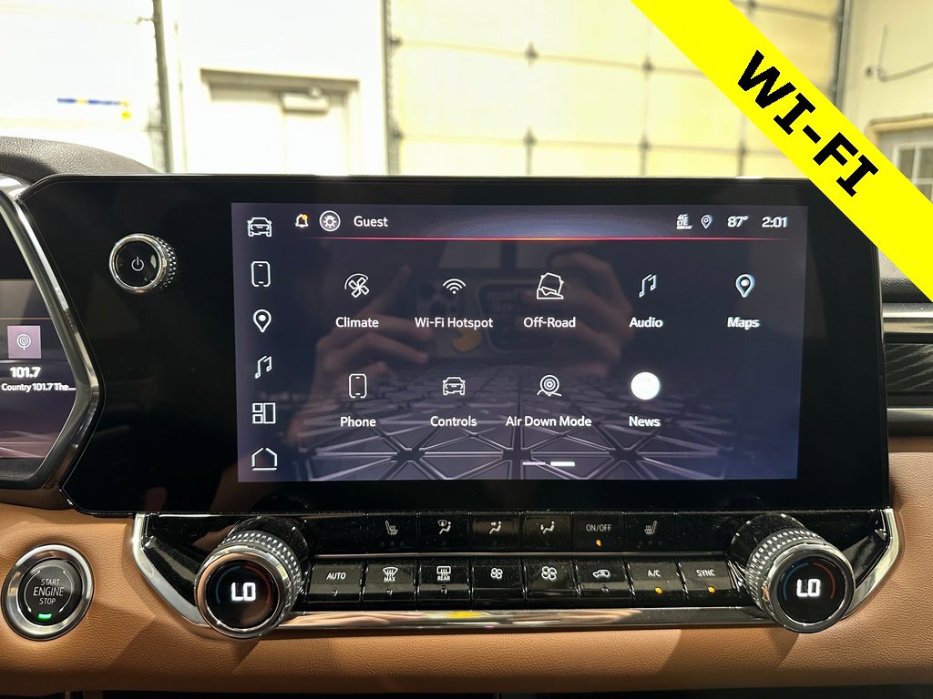 2025 Gmc Canyon AT4 photo 18