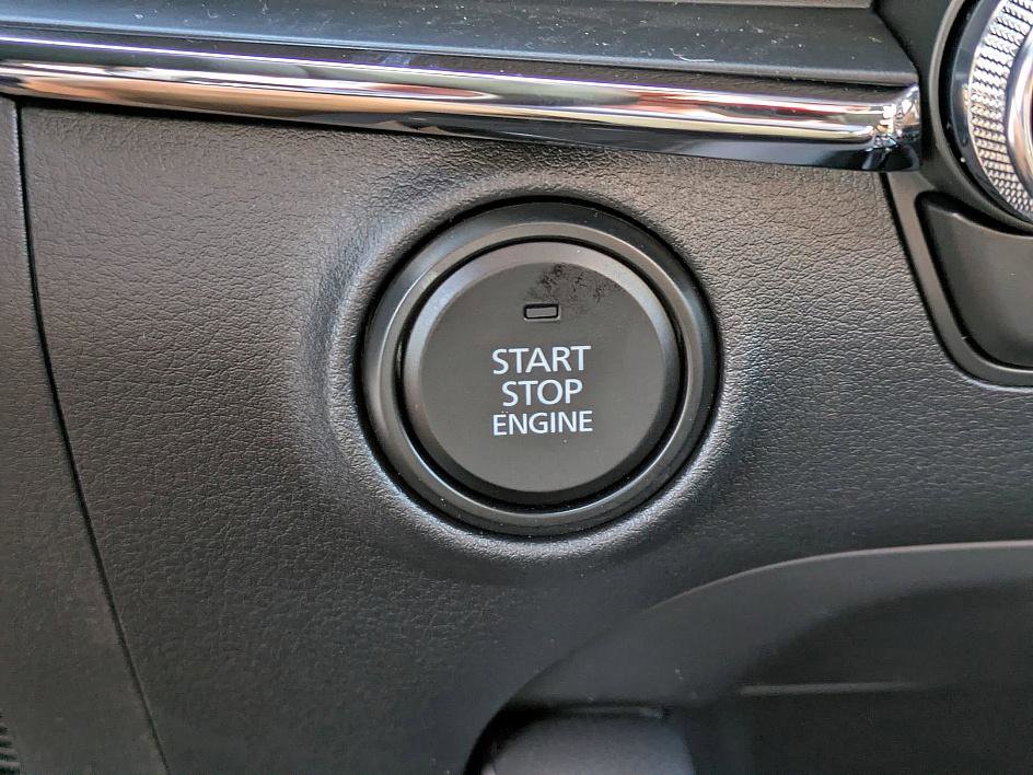 2025 Mazda Mazda3 2.5 s Preferred photo 22