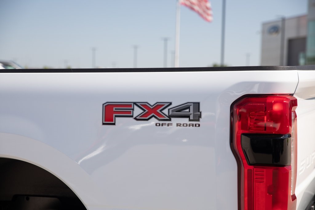 2025 Ford F-350 XL photo 19