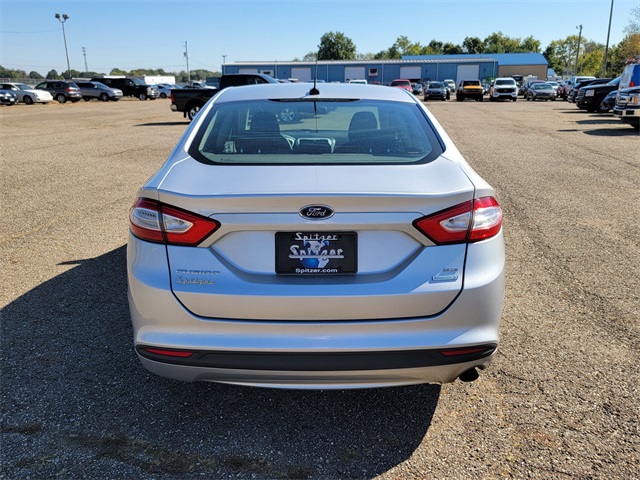 2014 Ford Fusion SE photo 5