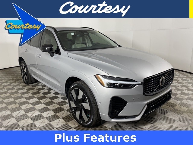 2025 Volvo XC60 Plug-In Hybrid T8 Plus