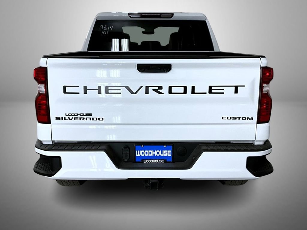 2026 Chevrolet Silverado 1500 Custom photo 4