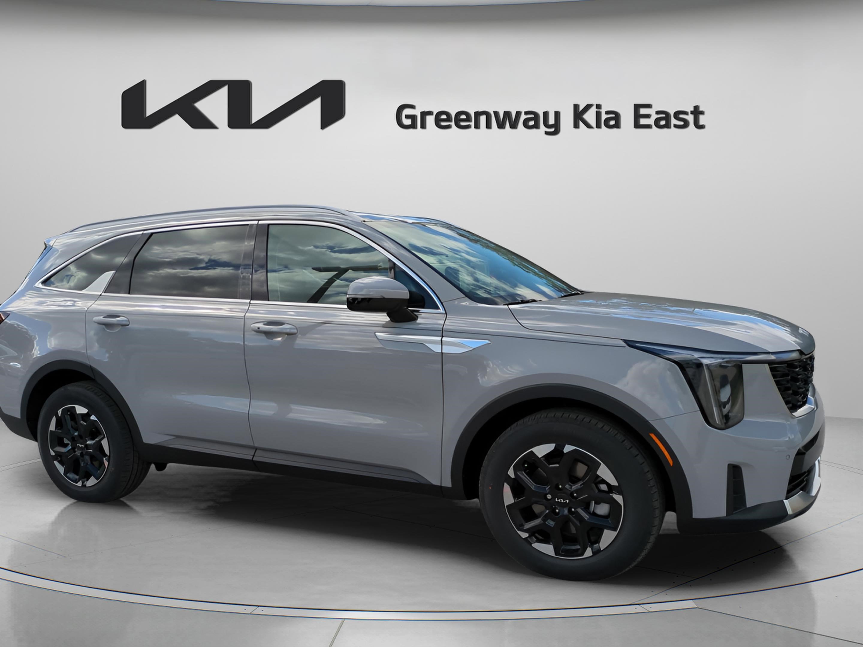 2026 Kia Sorento S's photo