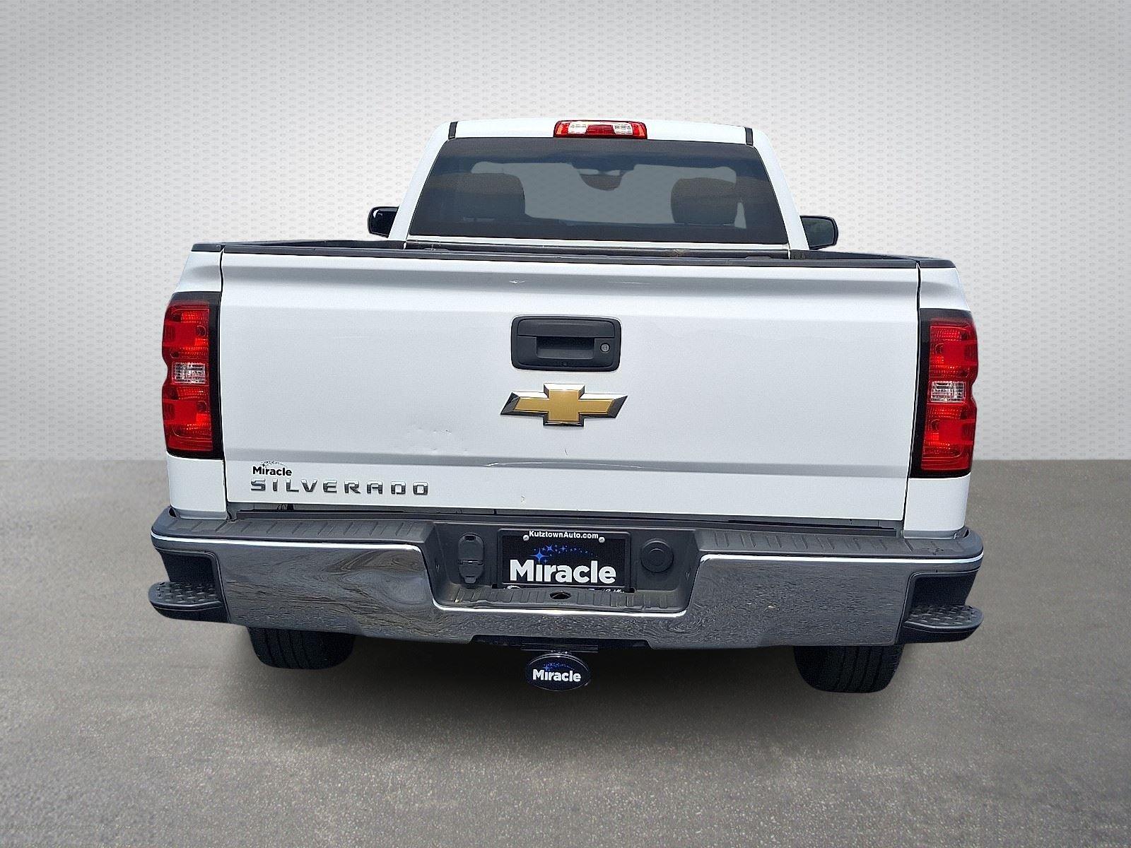 2018 Chevrolet Silverado 1500 LS photo 5