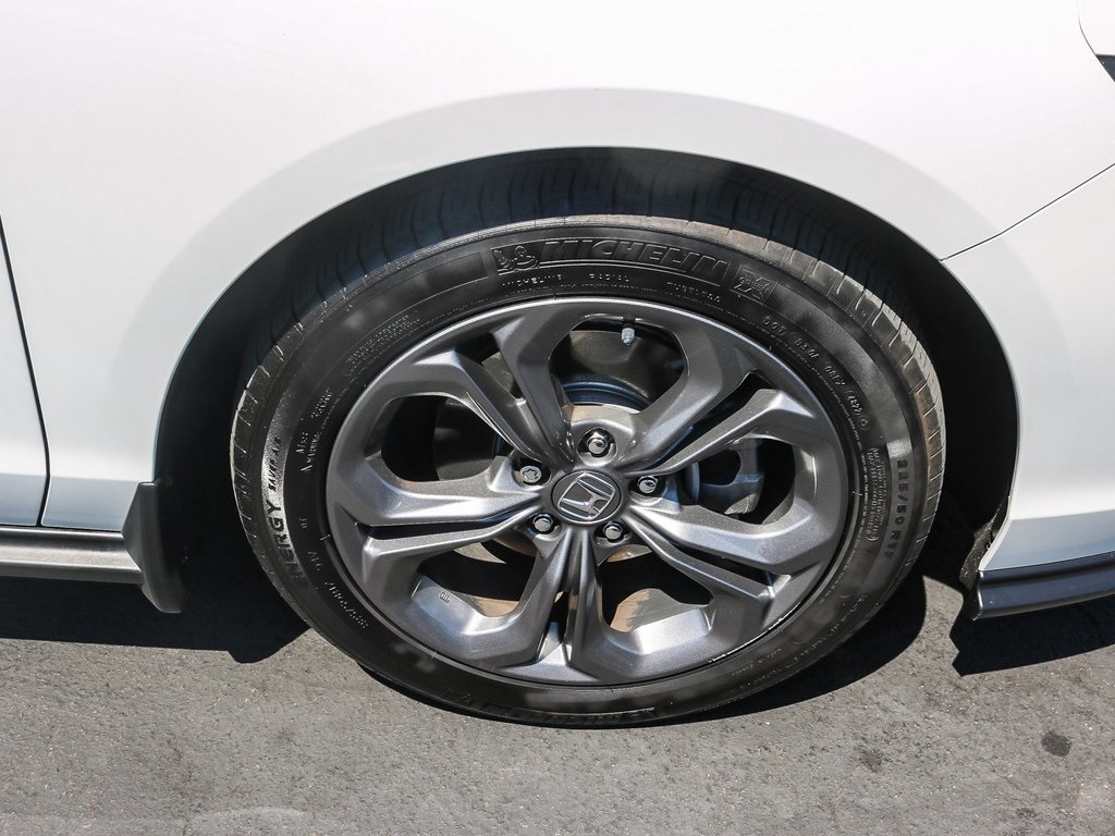 2023 Honda Accord EX photo 12