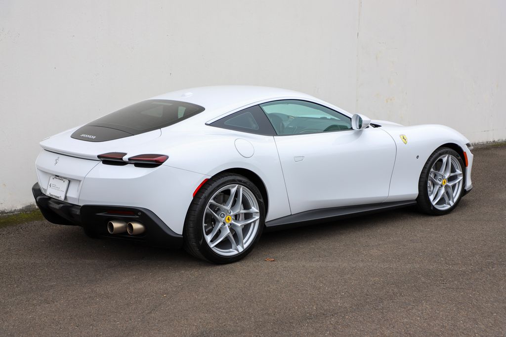 2023 Ferrari Roma photo 13