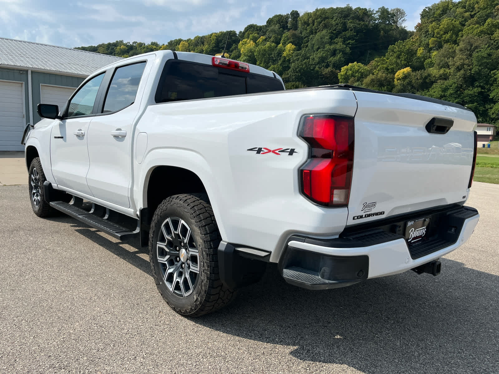 2024 Chevrolet Colorado LT photo 8