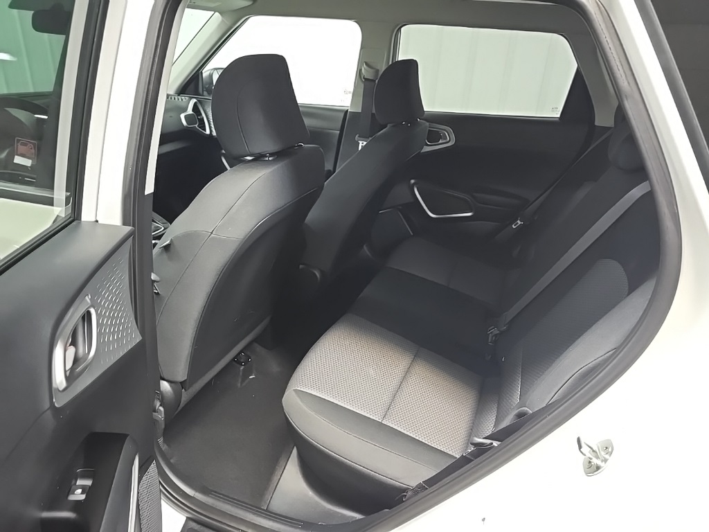 2021 Kia Soul LX photo 29