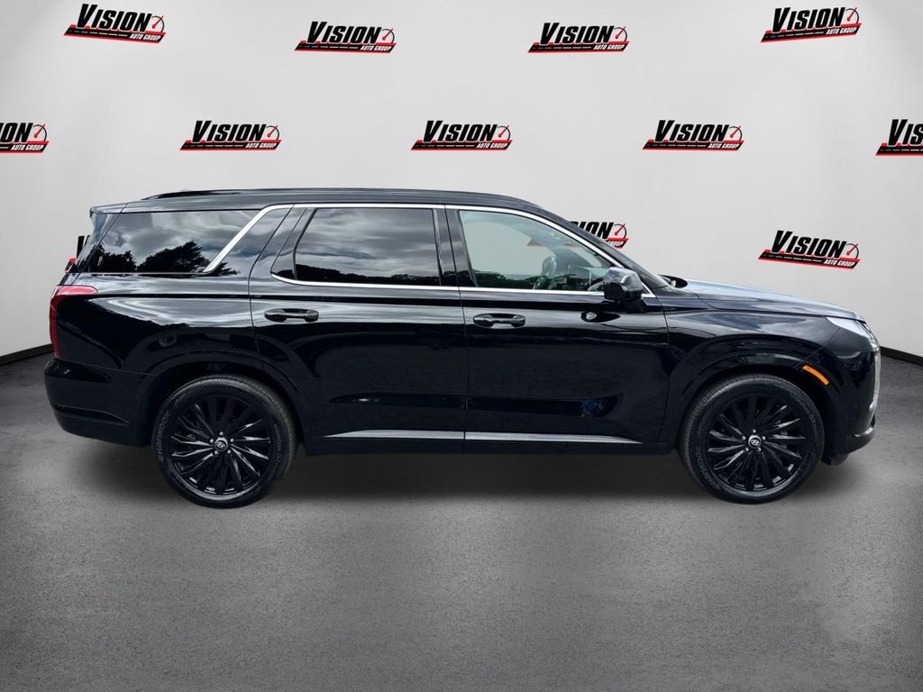 2025 Hyundai Palisade Calligraphy photo 4